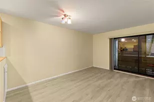 211 Summit Ave E, Seattle, WA 98102 - Photo 11