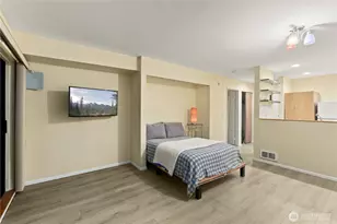 211 Summit Ave E, Seattle, WA 98102 - Photo 7