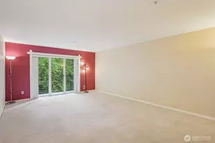 12034 15th Ave NE, Seattle, WA 98125 - Photo 9