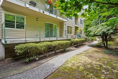 12034 15th Avenue NE #204, Seattle, WA 98125 - Photo 23