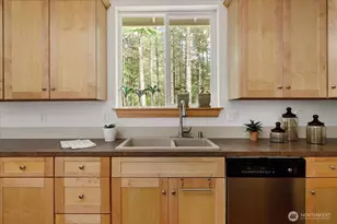 125 Parker Woods Ln, Coupeville, WA 98239 - Photo 15