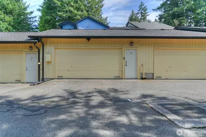 1801 Evergreen Park Court SW #10, Olympia, WA 98502 - Photo 31