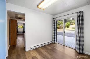 4224 Tracyton Beach Rd, Bremerton, WA 98310 - Photo 15