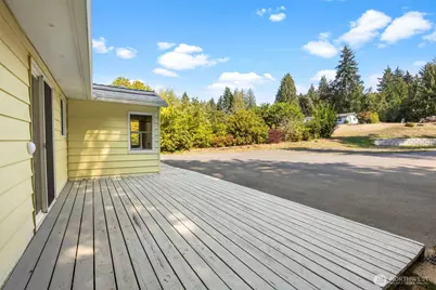 4224 Tracyton Beach Road, Bremerton, WA 98310 - Photo 19