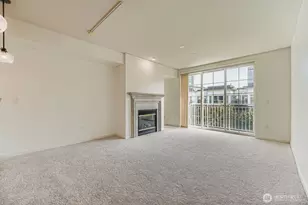 11004 NE 11th St, Bellevue, WA 98004 - Photo 11