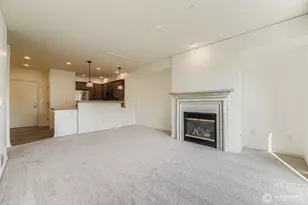 11004 NE 11th St, Bellevue, WA 98004 - Photo 9