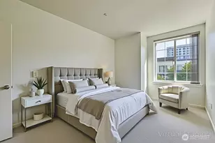 11004 NE 11th St, Bellevue, WA 98004 - Photo 17