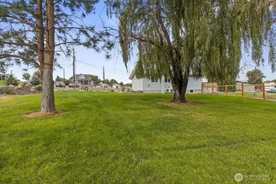 770 Lancaster Road, Selah, WA 98242 - Photo 25