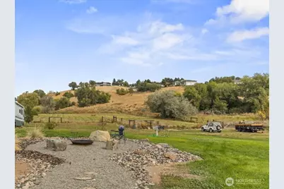 770 Lancaster Road, Selah, WA 98242 - Photo 17