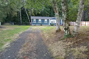 561 E Lakeshore Drive East, Shelton, WA 98584 - Photo 9