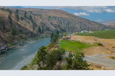 385 Highway 153, Pateros, WA 98846 - Photo 5