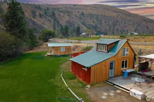 385 Hwy 153, Pateros, WA 98846 - Photo 11