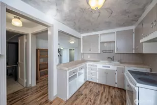 147 E St SE, Ephrata, WA 98823 - Photo 9