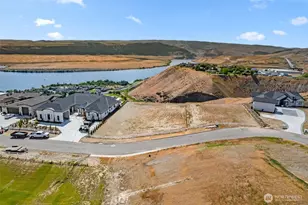 9641 Ridgeview Dr NW, Quincy, WA 98848 - Photo 1