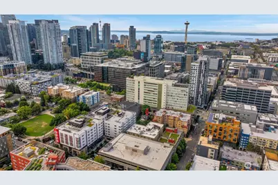 417 Minor Avenue N, Seattle, WA 98109 - Photo 11