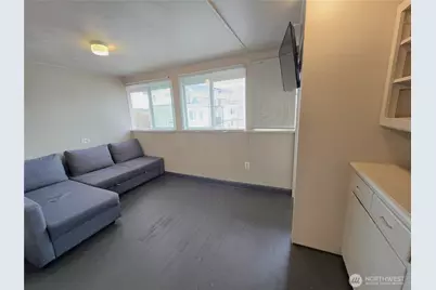 4738 17th Avenue NE, Seattle, WA 98105 - Photo 13