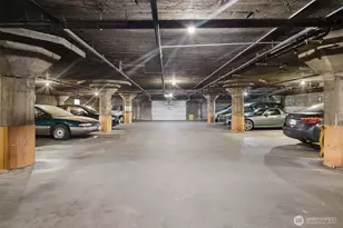 1605 E Olive St, Seattle, WA 98122 - Photo 27