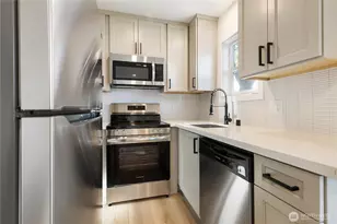 1310 N 3rd St, Renton, WA 98057 - Photo 7