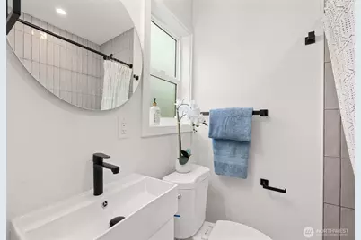 1310 N 3rd Street, Renton, WA 98057 - Photo 11