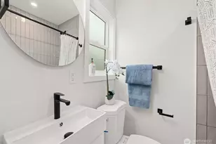 1310 N 3rd St, Renton, WA 98057 - Photo 11