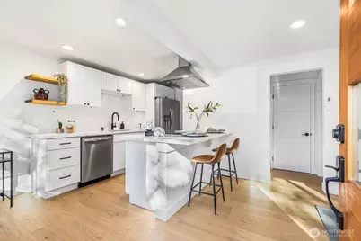 1722 Martin Luther King Jr Way, Seattle, WA 98122 - Photo 3