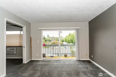 2005 Tibbetts #305, Longview, WA 98632 - Photo 9