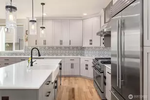 12438 243rd Pl NE, Redmond, WA 98053 - Photo 9