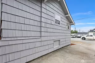 711 S 43rd St, Tacoma, WA 98418 - Photo 15