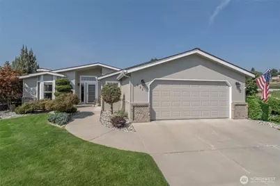 531 Nahalee Drive, East Wenatchee, WA 98802 - Photo 1
