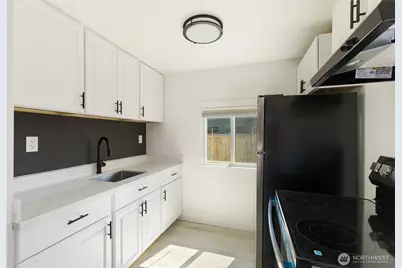 2054 Roosevelt Avenue, Enumclaw, WA 98022 - Photo 9