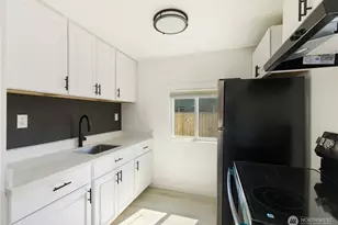 2054 Roosevelt Ave, Enumclaw, WA 98022 - Photo 9