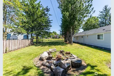 2054 Roosevelt Avenue, Enumclaw, WA 98022 - Photo 15