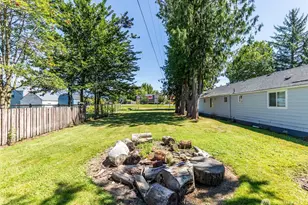 2054 Roosevelt Ave, Enumclaw, WA 98022 - Photo 15