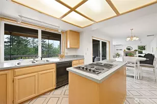 25616 121st St E, Buckley, WA 98321 - Photo 9