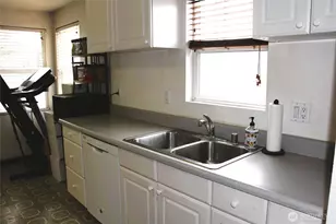 6439 S Clement Ave, Tacoma, WA 98409 - Photo 27