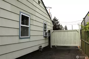 6439 S Clement Ave, Tacoma, WA 98409 - Photo 3