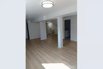 703 E 10th Street, Port Angeles, WA 98362 - Photo 31