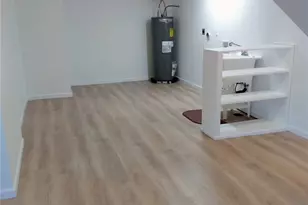 703 E 10th St, Port Angeles, WA 98362 - Photo 29