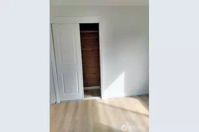 703 E 10th Street, Port Angeles, WA 98362 - Photo 19