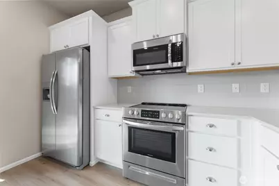 17417 118th Avenue Ct E #E, Puyallup, WA 98374 - Photo 13