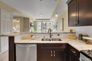 10047 Main St, Bellevue, WA 98004 - Photo 5