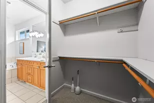 4329 Fairwood Blvd NE, Tacoma, WA 98422 - Photo 19