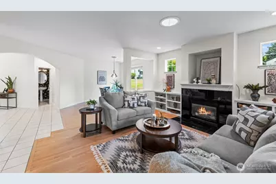 4329 Fairwood Boulevard NE, Tacoma, WA 98422 - Photo 9