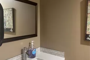 4210 Aurora Ave N, Seattle, WA 98103 - Photo 15