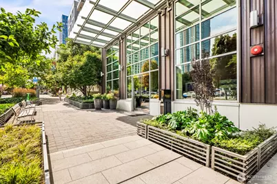 588 Bell Street #315S, Seattle, WA 98121 - Photo 3