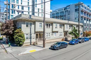 800 Harrison St, Seattle, WA 98109 - Photo 3