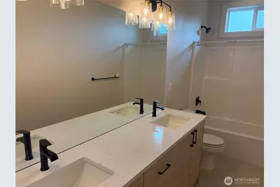 15227 51st Avenue S, Tukwila, WA 98188 - Photo 5