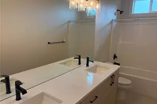 15227 51st Ave S, Tukwila, WA 98188 - Photo 5