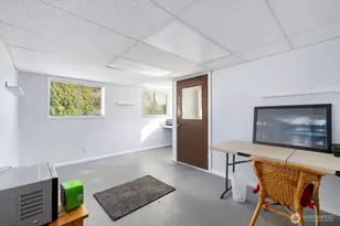 4241 Rural Ave, Bellingham, WA 98226 - Photo 37