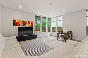 2325 N 122nd St, Seattle, WA 98133 - Photo 9